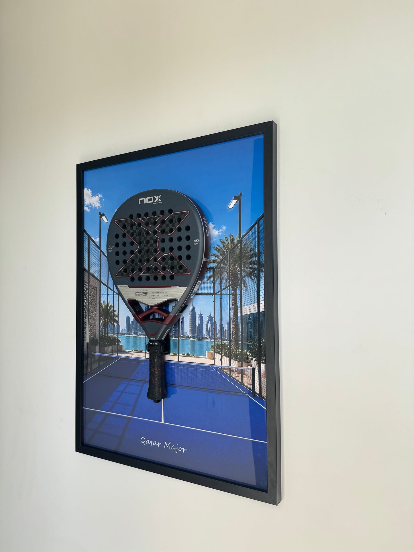 Tableau Padel Qatar 50 x 70 cm | Raquette non incluse